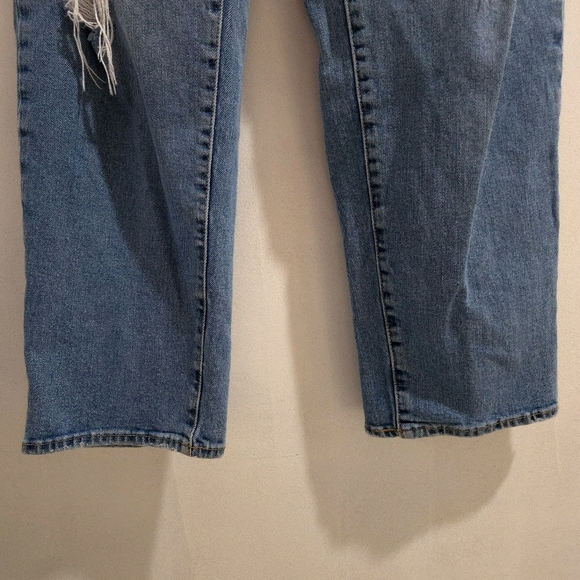 Old Navy | Classic Blue Distressed Women's Straight Leg Jean - Picture 4 of 12